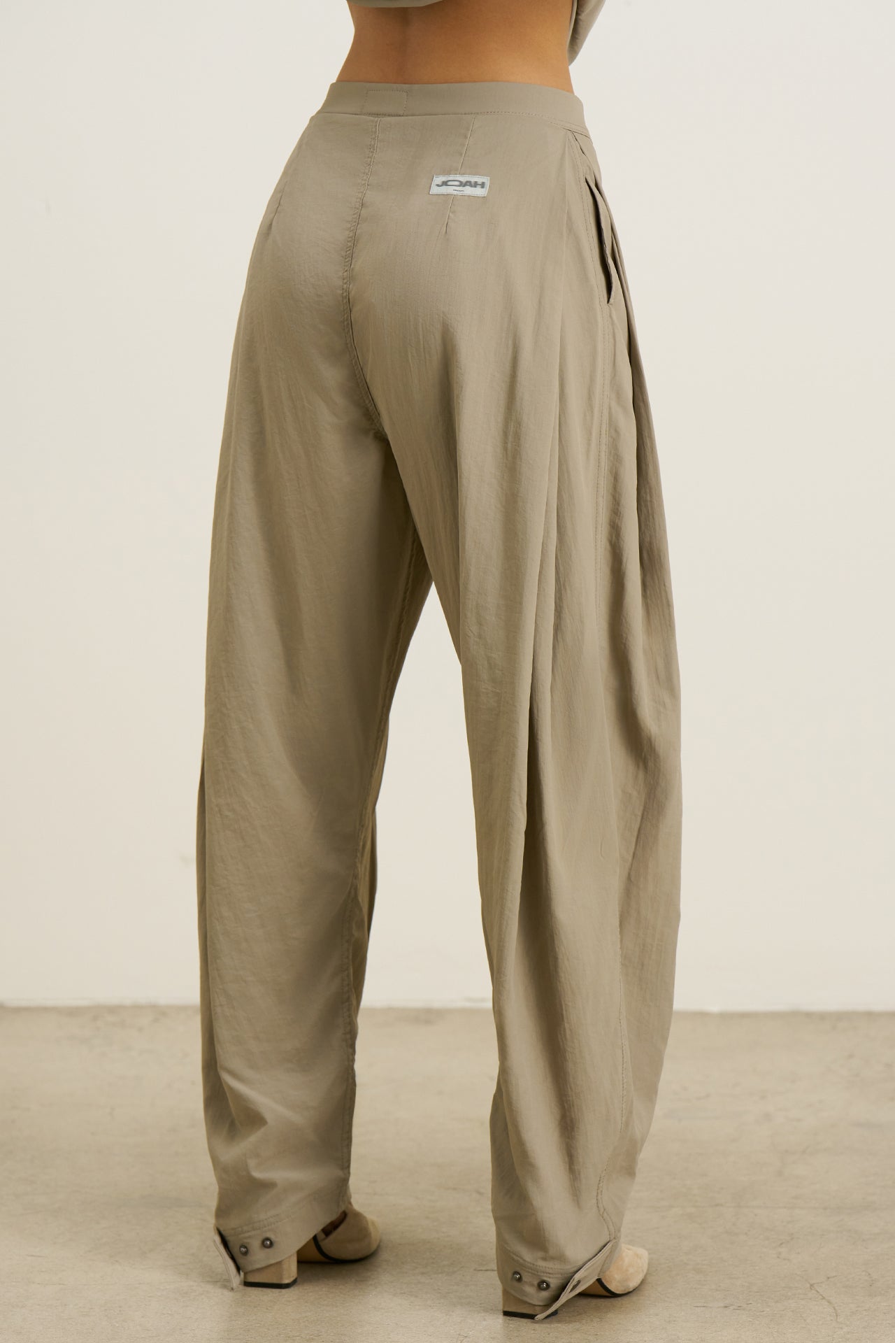 タグ付き新品未使用【joahbrown】BARREL PANT Mサイズ Barrel Pant - Desert Sage – JOAH BROWN®