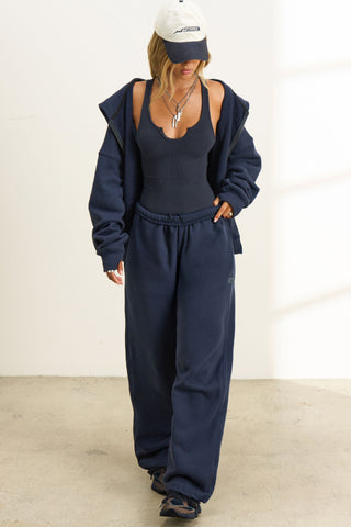 Henley Tank