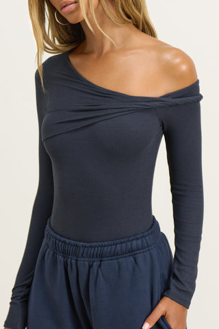 Off Shoulder Twist Long Sleeve