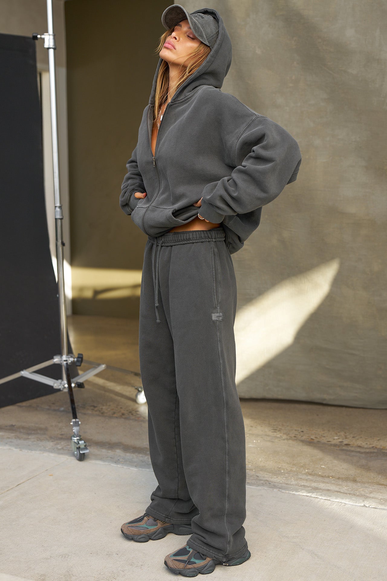 Oversized Straight Leg Jogger