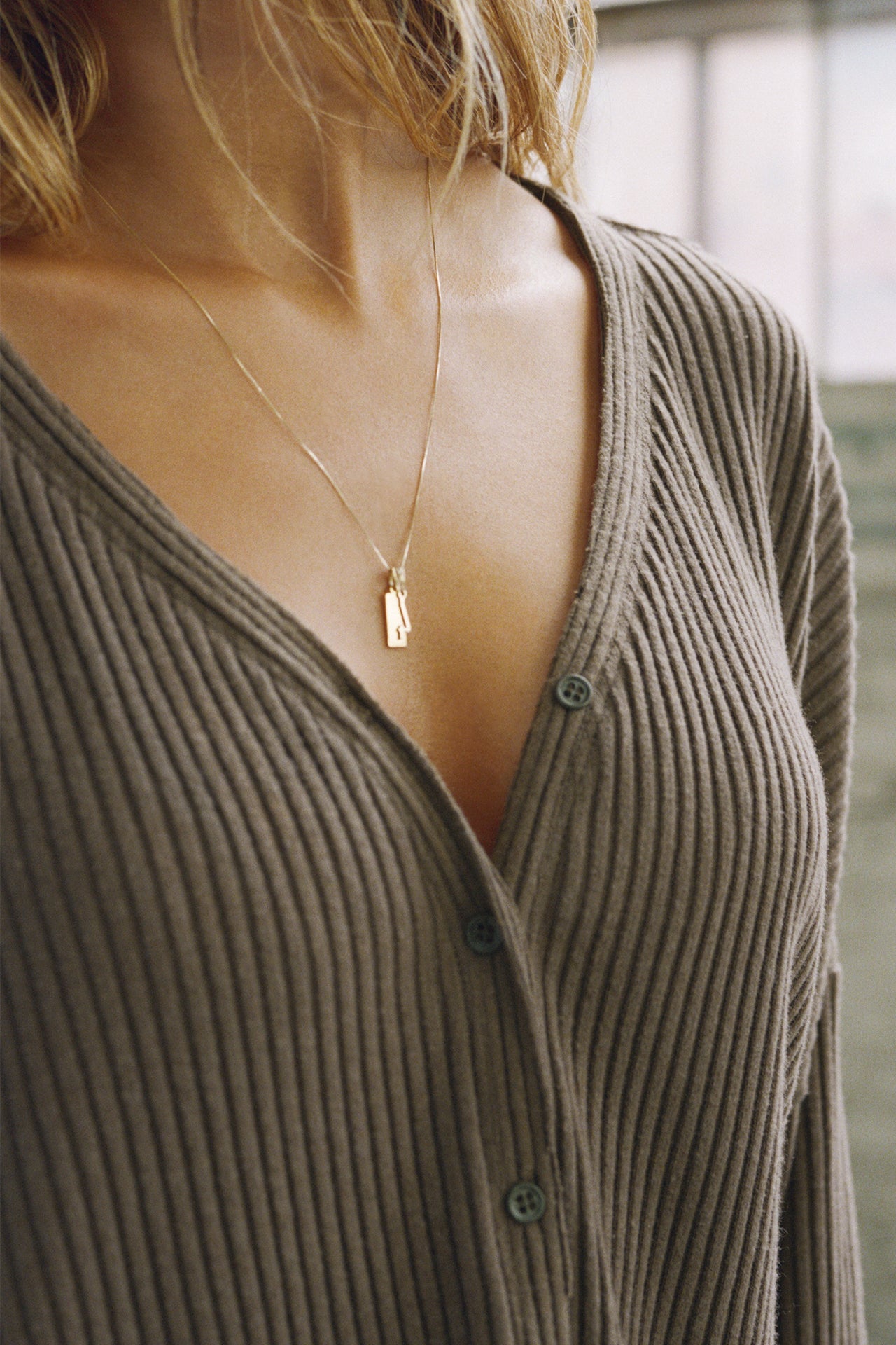 Relaxed V-Neck Cardigan - Army Luxe Knit – JOAH BROWN®